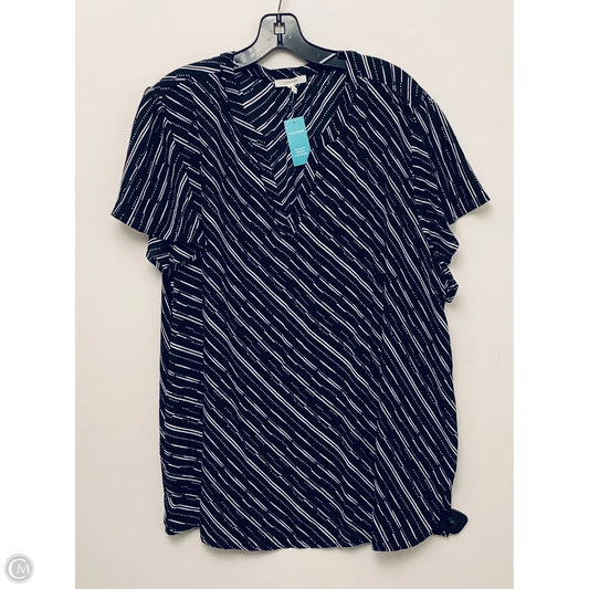 Top Short Sleeve By Maurices In Black, Size: 3x