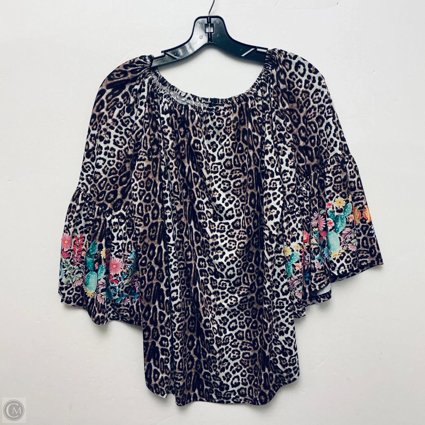 Top Long Sleeve By Clothes Mentor In Animal Print, Size: S