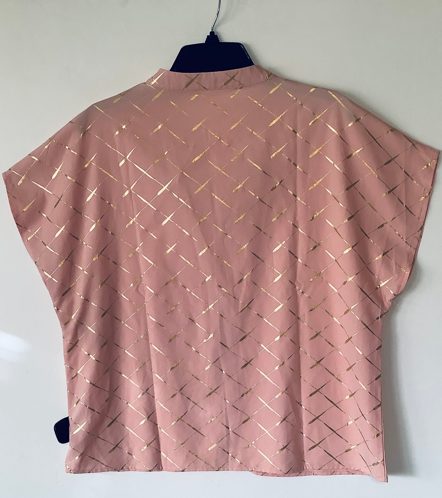 Top Short Sleeve By Clothes Mentor In Pink, Size: 0