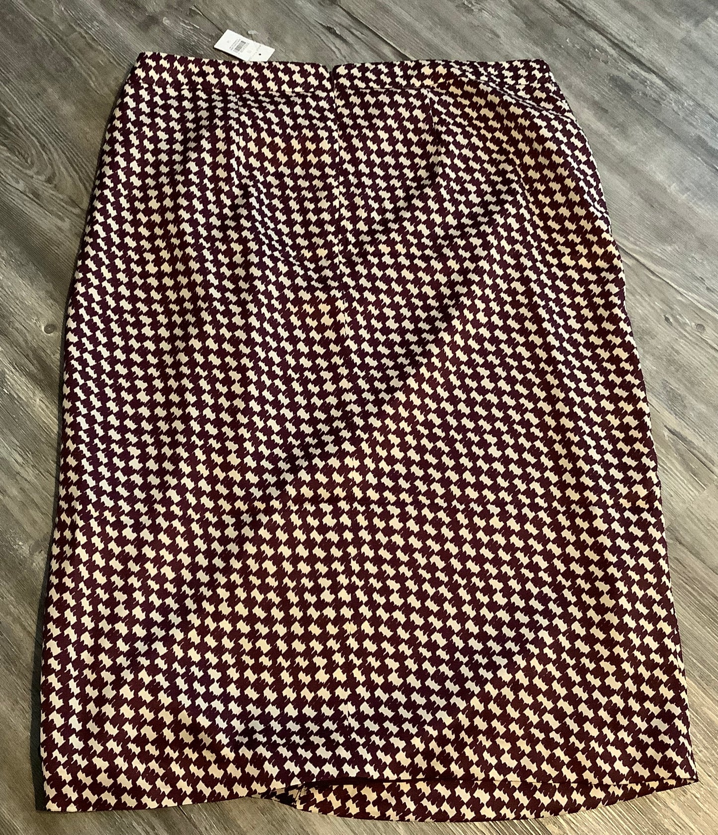 Skirt Mini & Short By Ann Taylor  Size: Xl