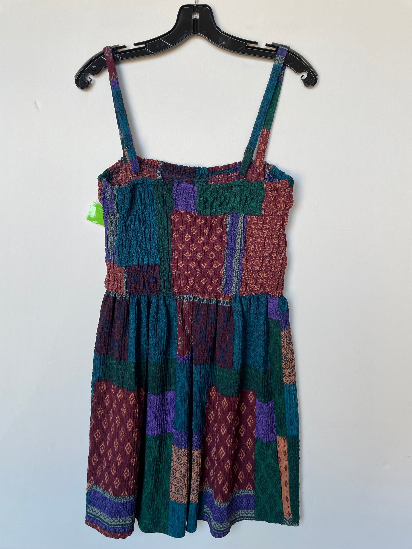 Dress Casual Short By Earthbound In Multi-colored, Size: M