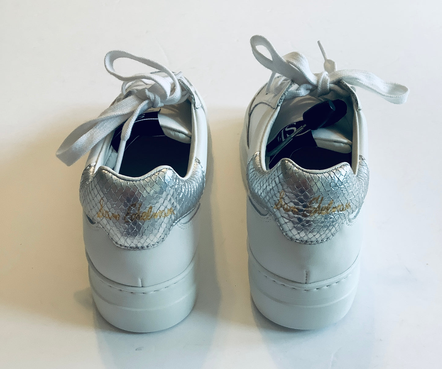 Shoes Sneakers By Sam Edelman In White, Size: 8