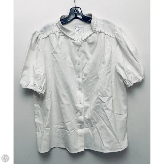 Top Short Sleeve By Cmf In White, Size: Xxl