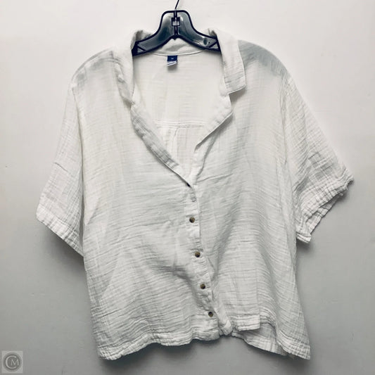 Top Short Sleeve By Old Navy In White, Size: 2x
