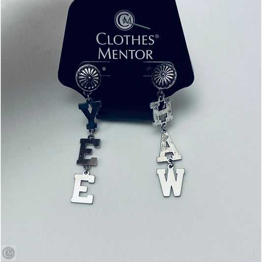 Earrings Dangle/drop By Clothes Mentor