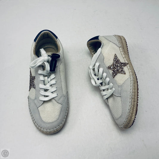 Shoes Sneakers By Vintage Havana In White, Size: 8