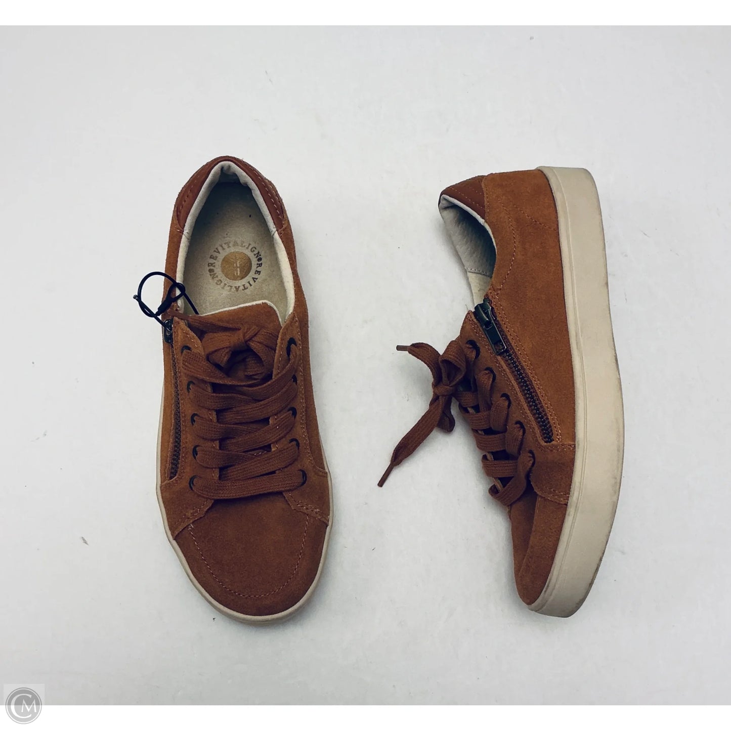 Shoes Flats By Cmf In Brown, Size: 8