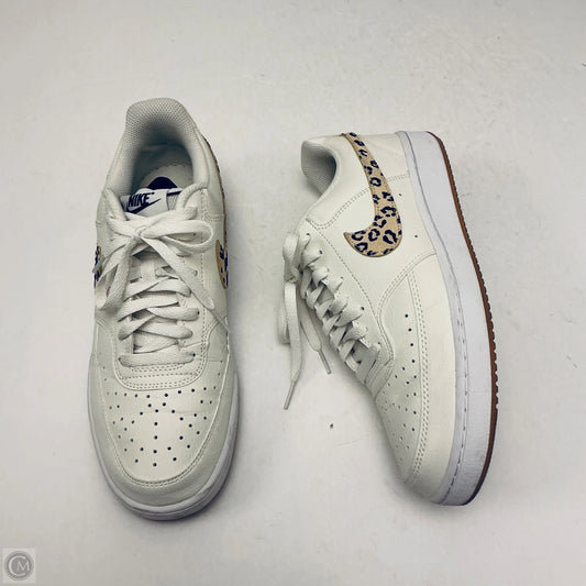 Shoes Sneakers By Nike In Ivory, Size: 11
