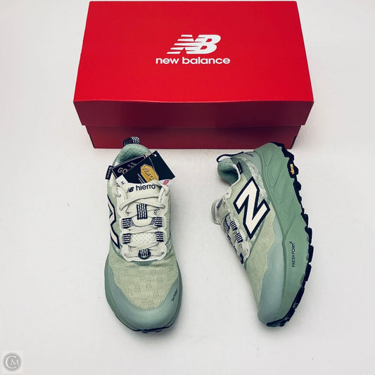 Shoes Sneakers By New Balance In Green, Size: 7