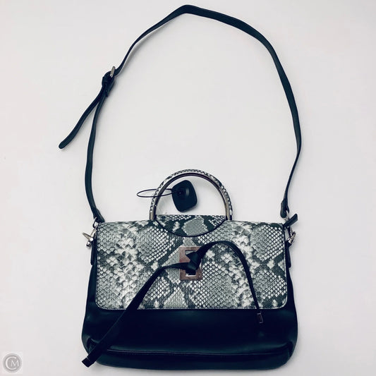 Crossbody By Cme, Size: Medium