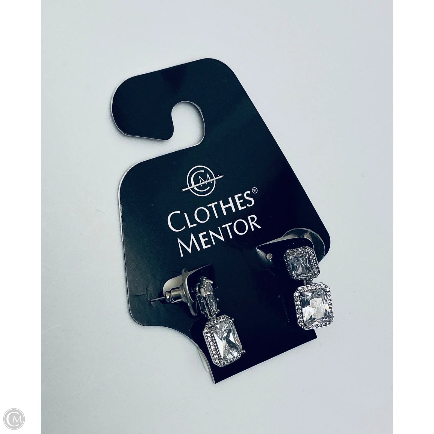 Earrings Dangle/drop By Clothes Mentor