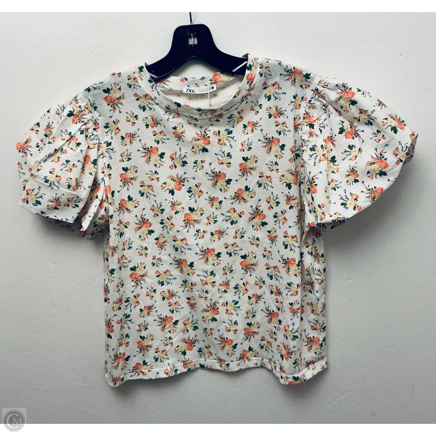 Top Short Sleeve By Zara In Floral Print, Size: S