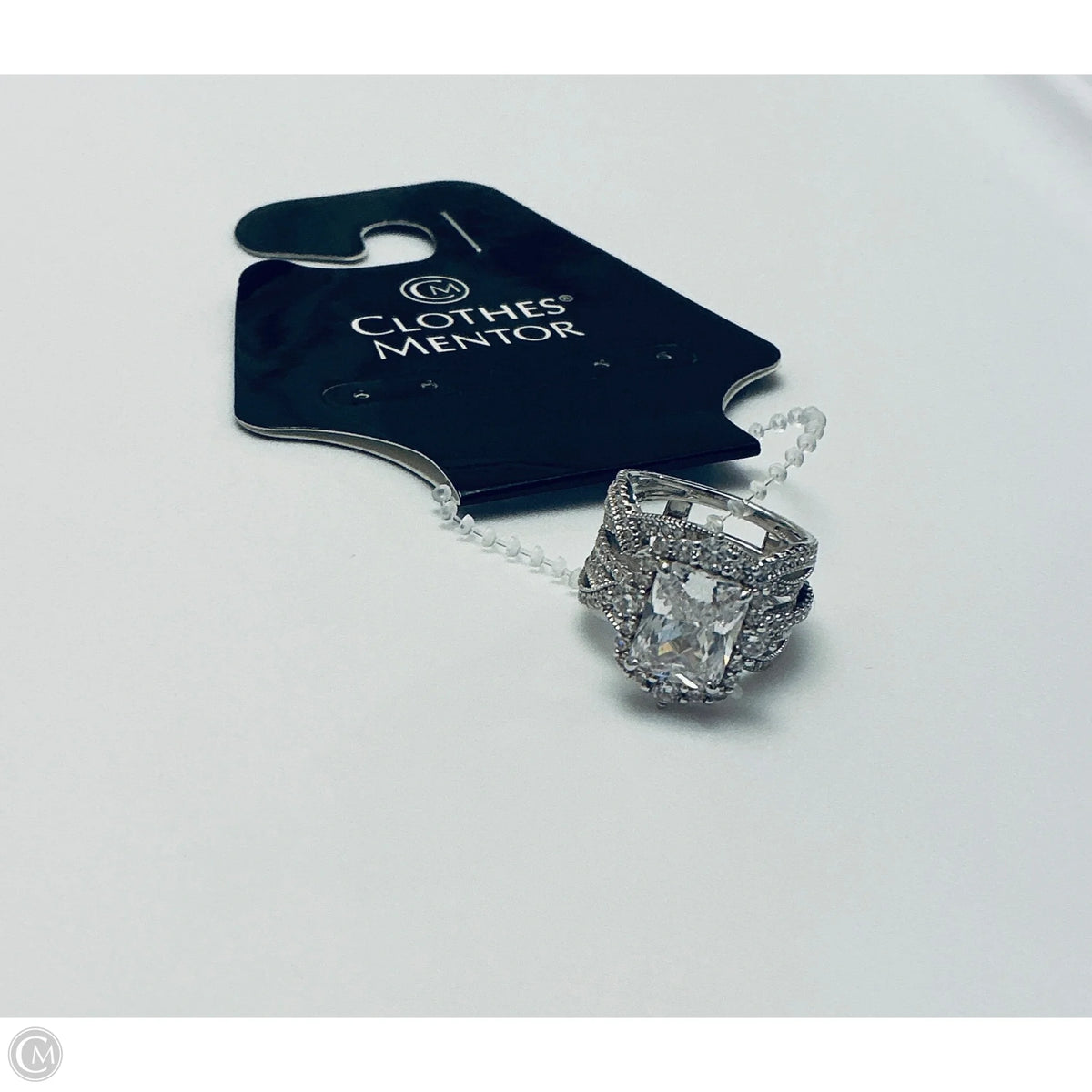 Ring Band By Clothes Mentor, Size: 5.5