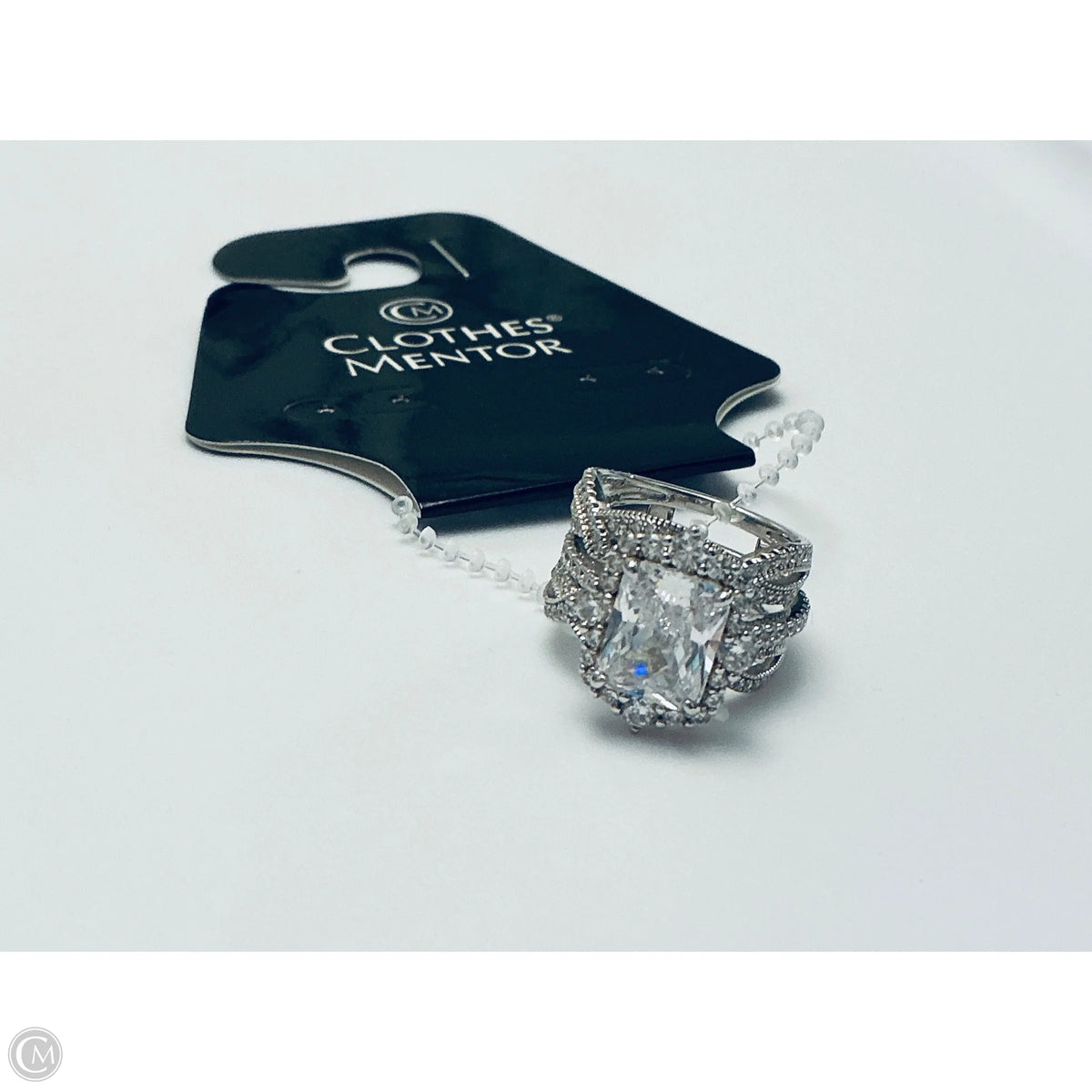 Ring Band By Clothes Mentor, Size: 5.5