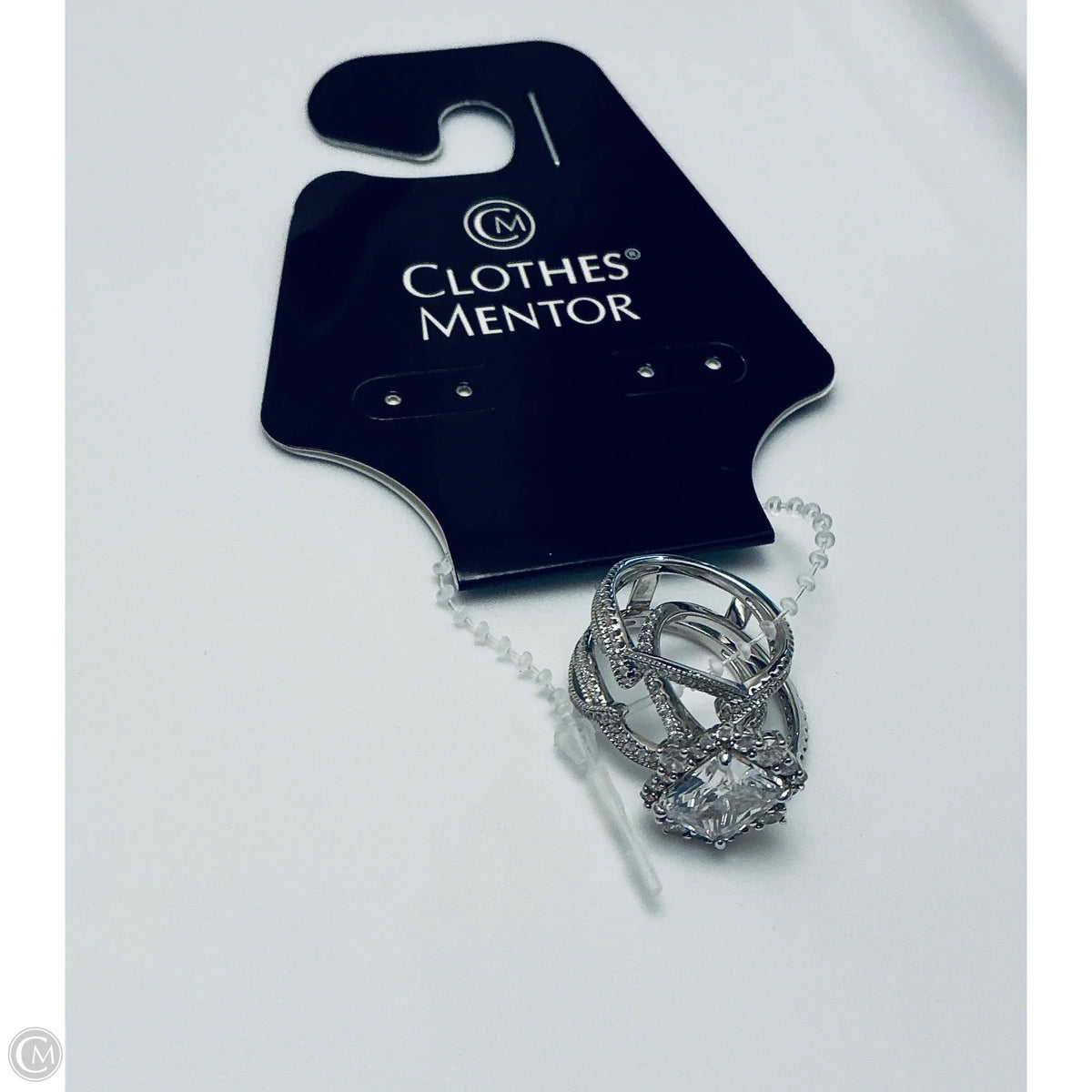 Ring Band By Clothes Mentor, Size: 5.5