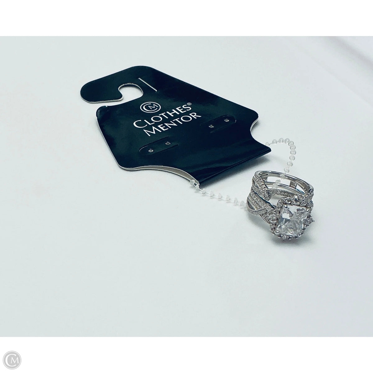 Ring Band By Clothes Mentor, Size: 5.5