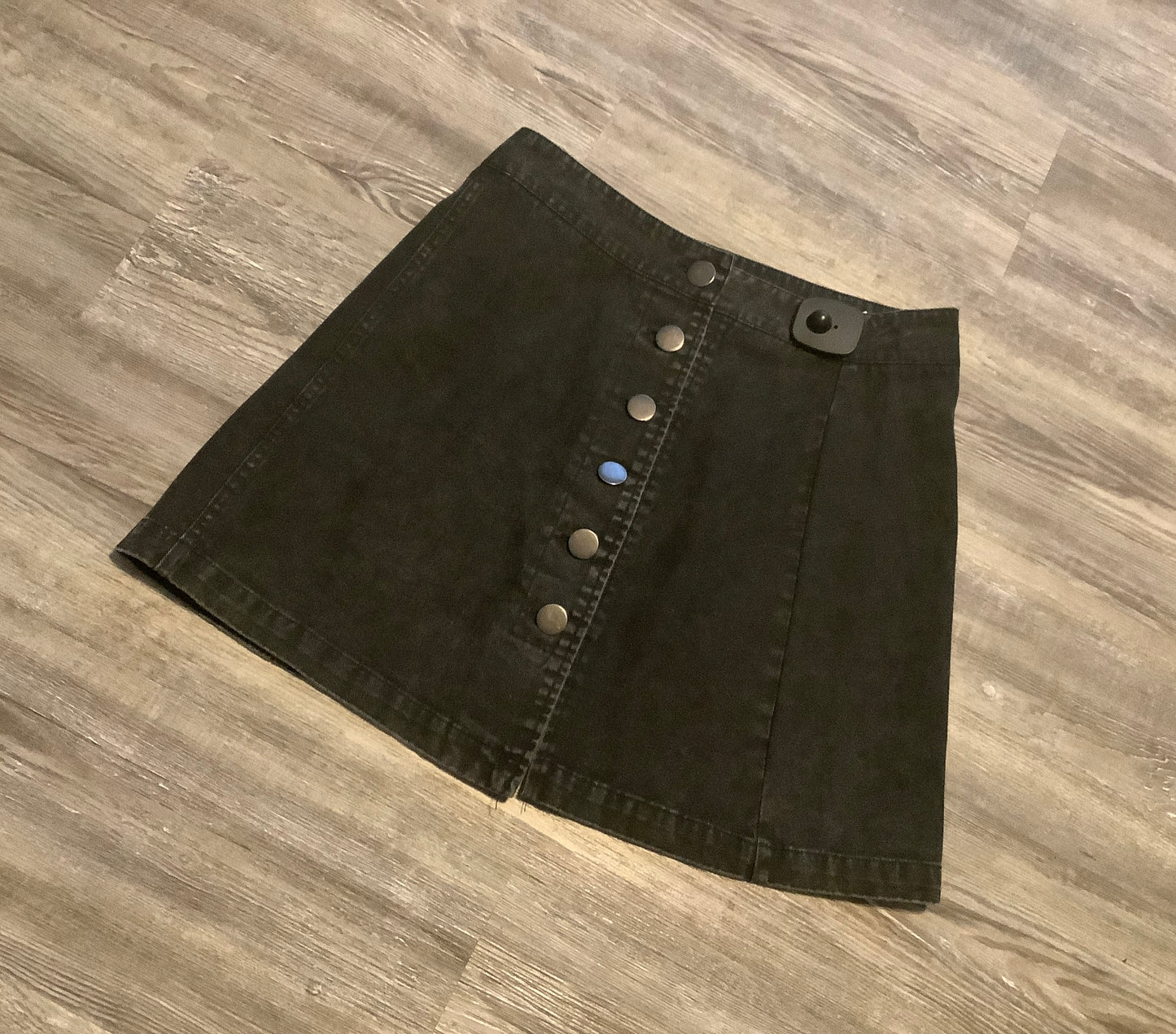 Grey Denim Skirt Mini & Short Entro, Size 4