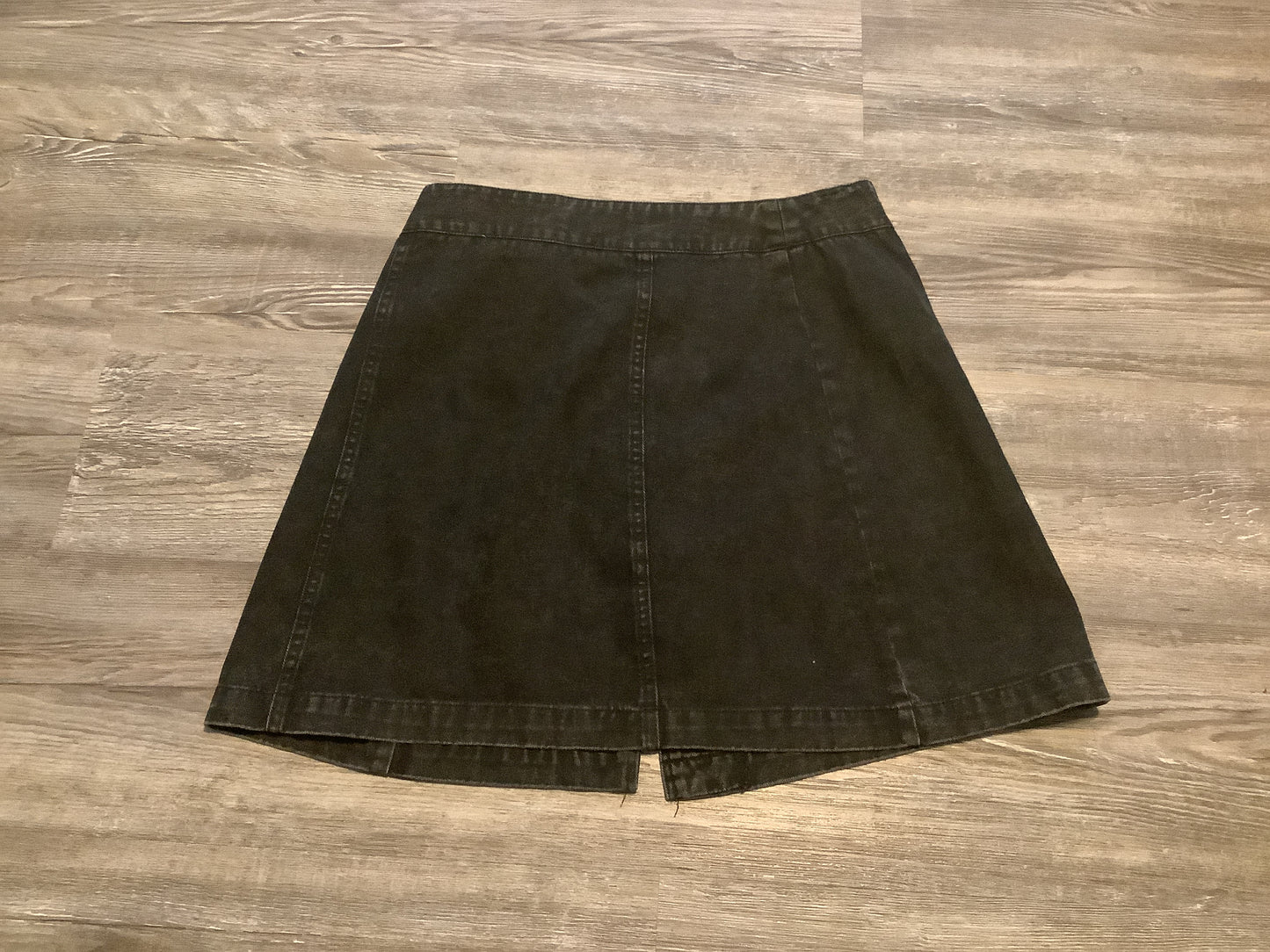 Grey Denim Skirt Mini & Short Entro, Size 4