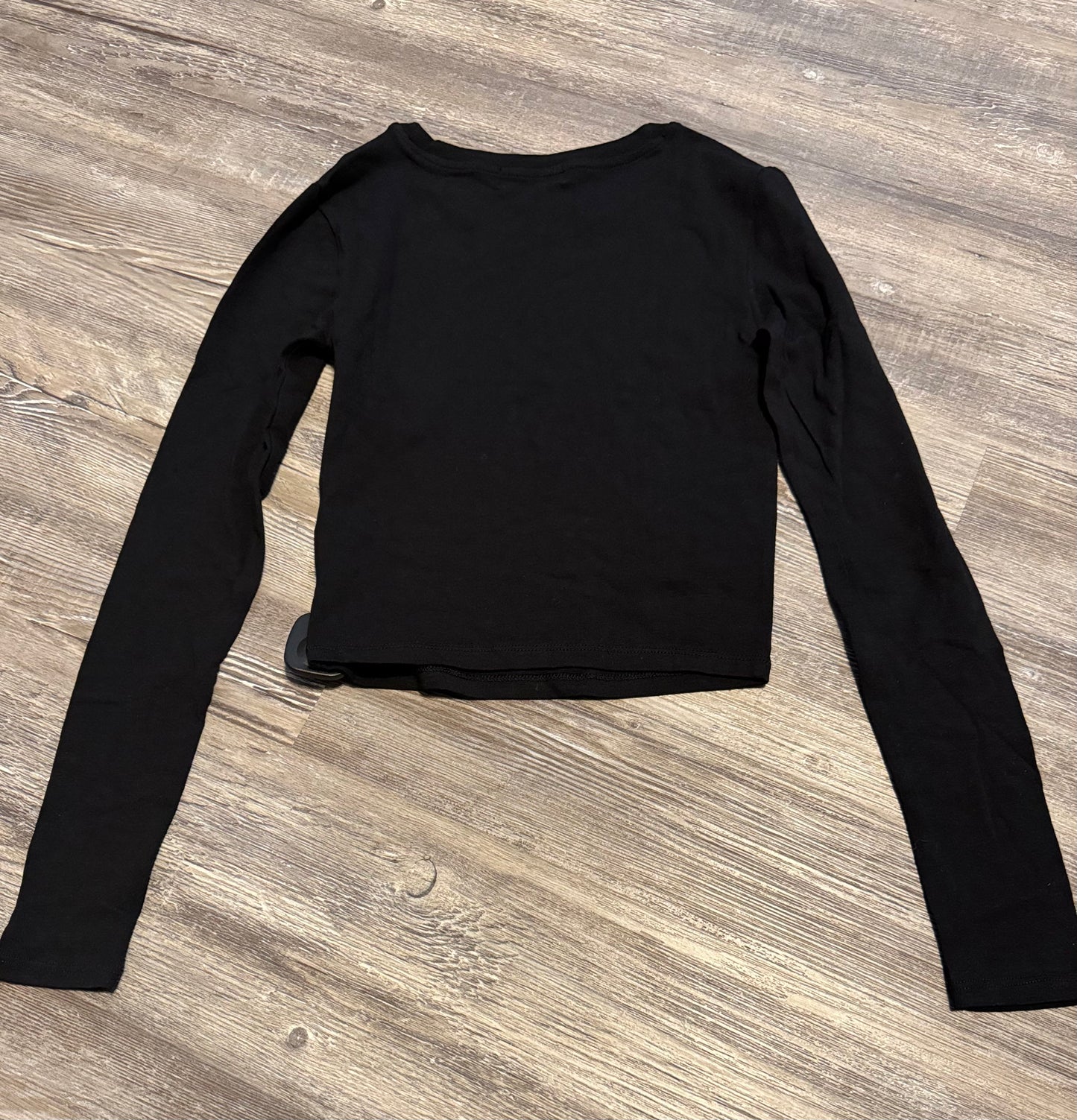 Top Long Sleeve Basic By Clothes Mentor  Size: M