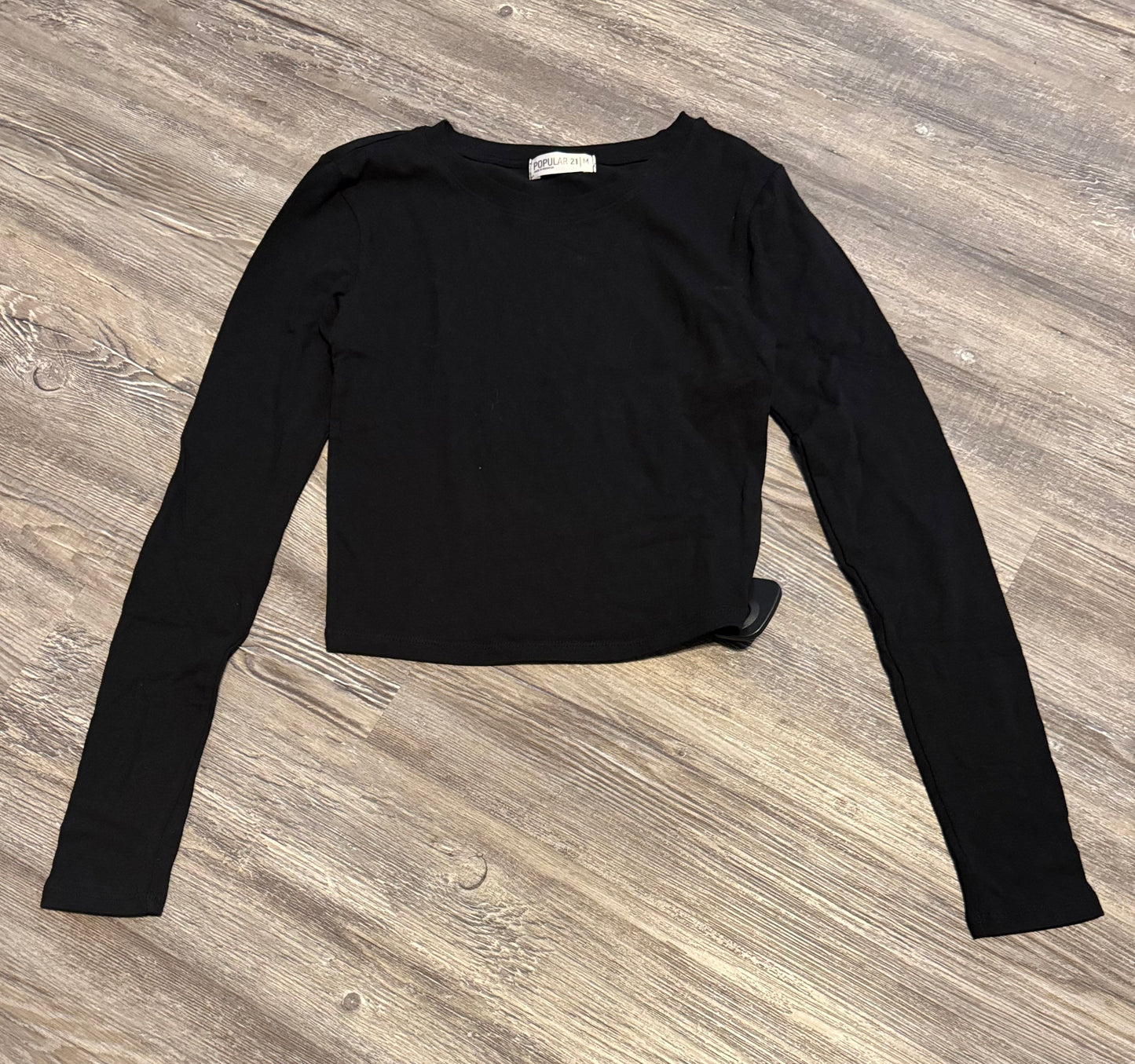 Top Long Sleeve Basic By Clothes Mentor  Size: M