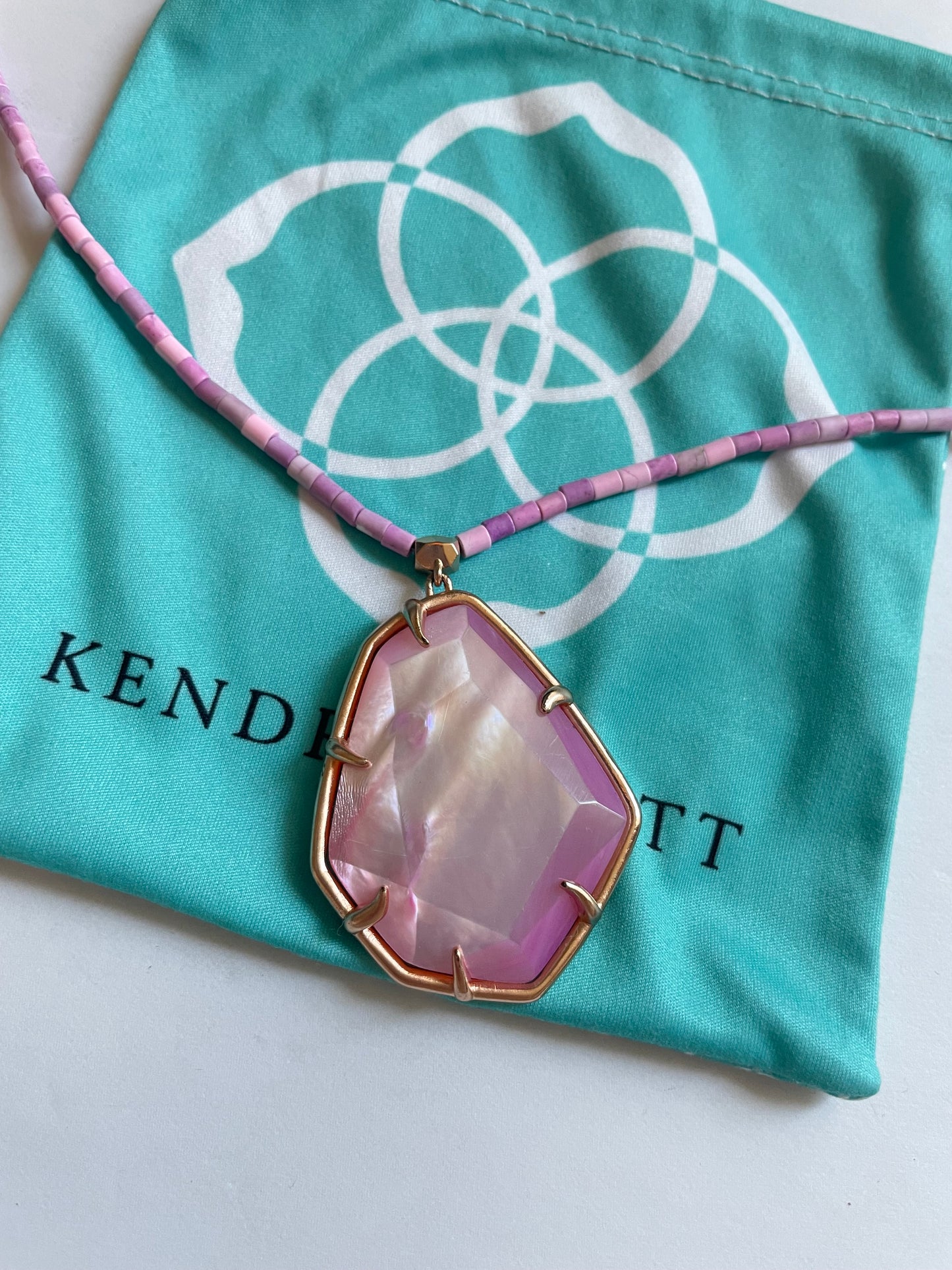 Necklace Designer Kendra Scott