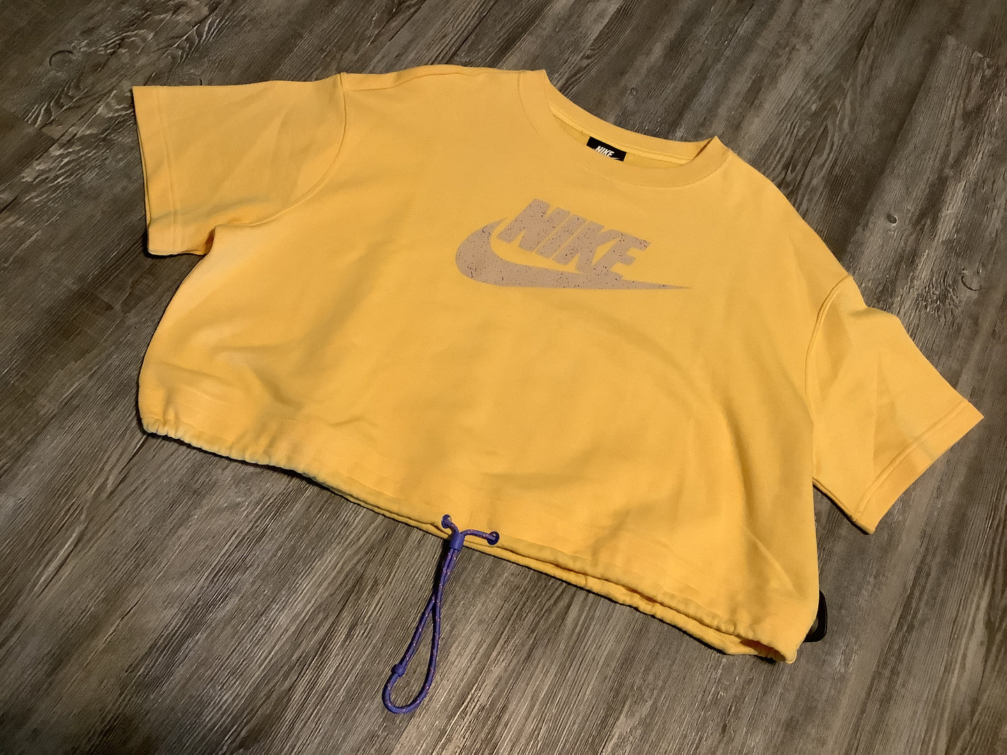 Top Short Sleeve By Nike Apparel In Yellow, Size: Xl