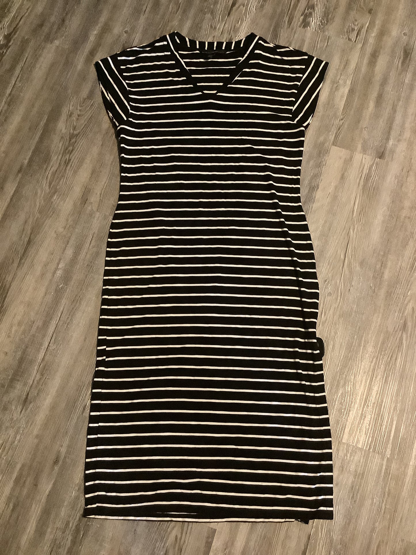 Dress Casual Maxi By White House Black Market In Black & White, Size: S