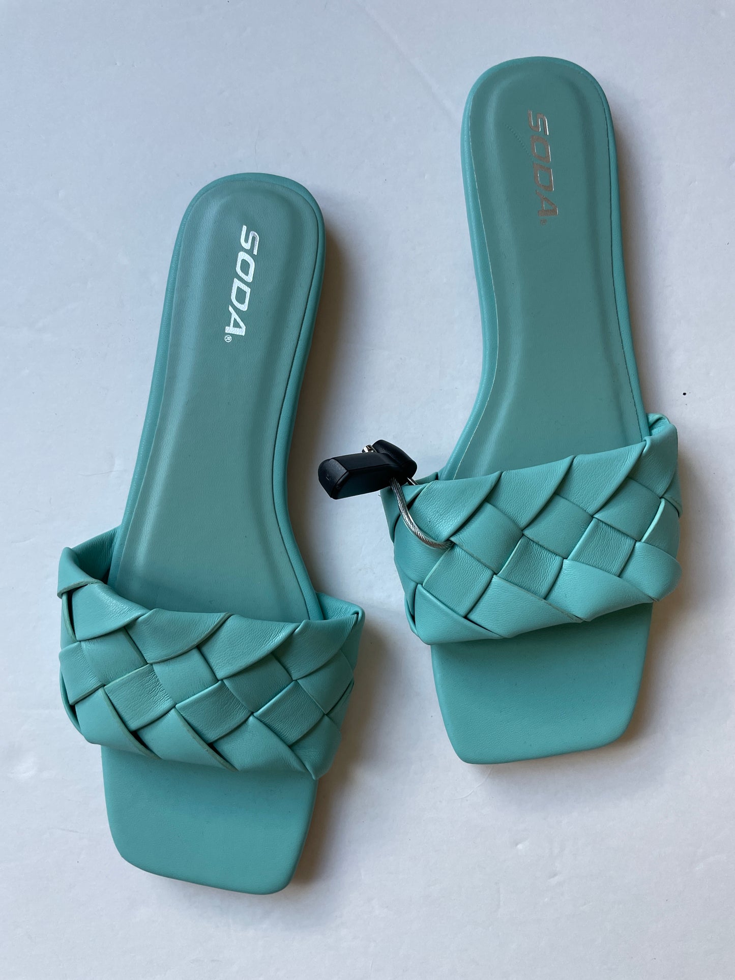 Sandals Flats By Soda In Teal, Size: 11