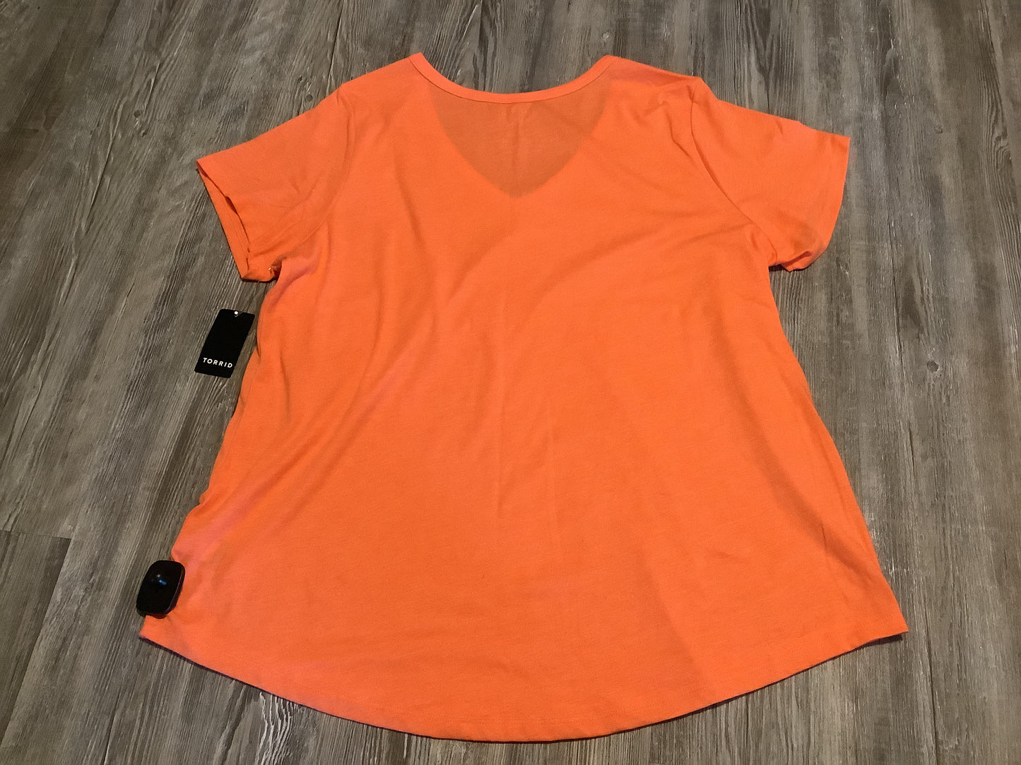 Top Short Sleeve Basic By Torrid In Orange, Size: 1x