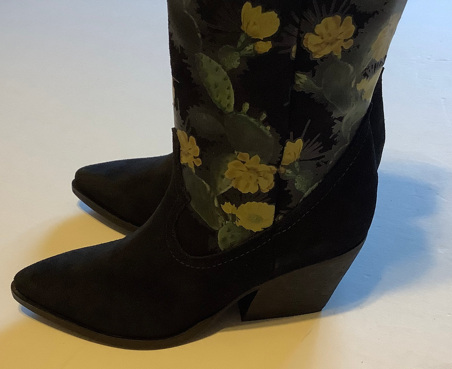 Boots Western By Cmc In Black, Size: 6