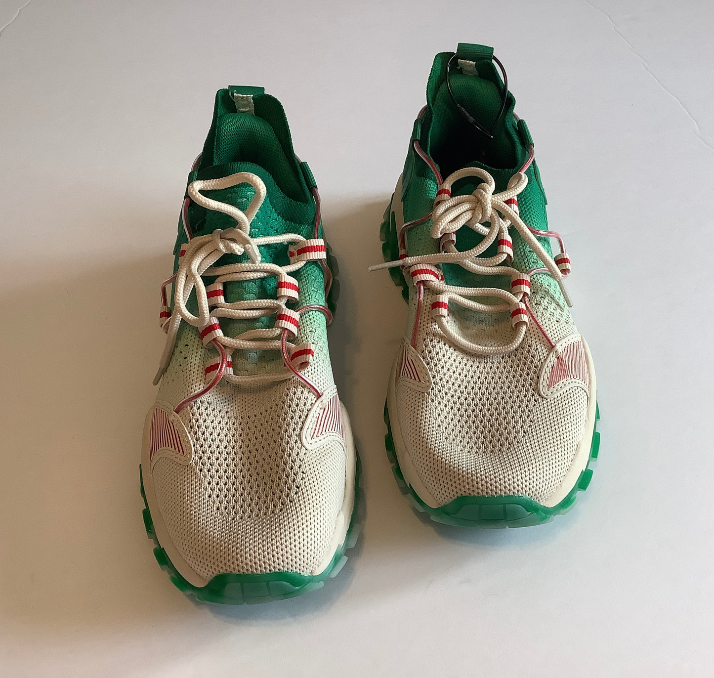 Shoes Athletic By Cmc In Green, Size: 9.5