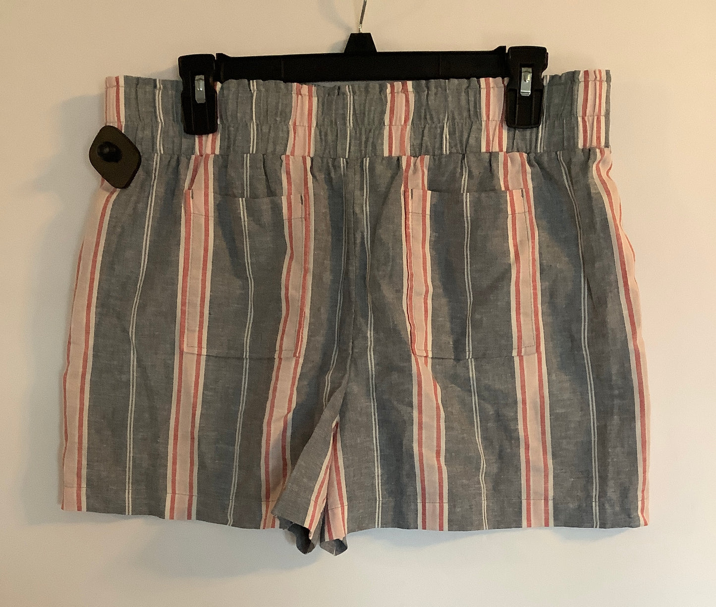 Shorts By Loft In Grey, Size: 8