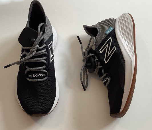 Shoes Athletic By New Balance In Black, Size: 7