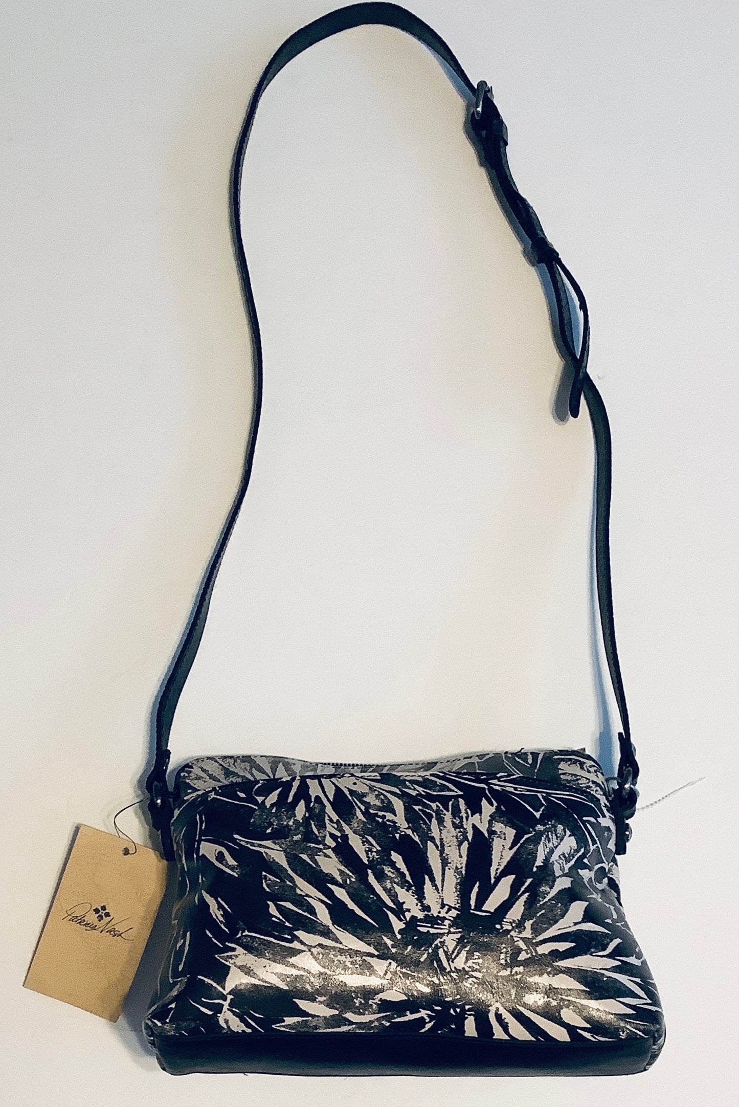 Crossbody Designer By Patricia Nash, Size: Medium