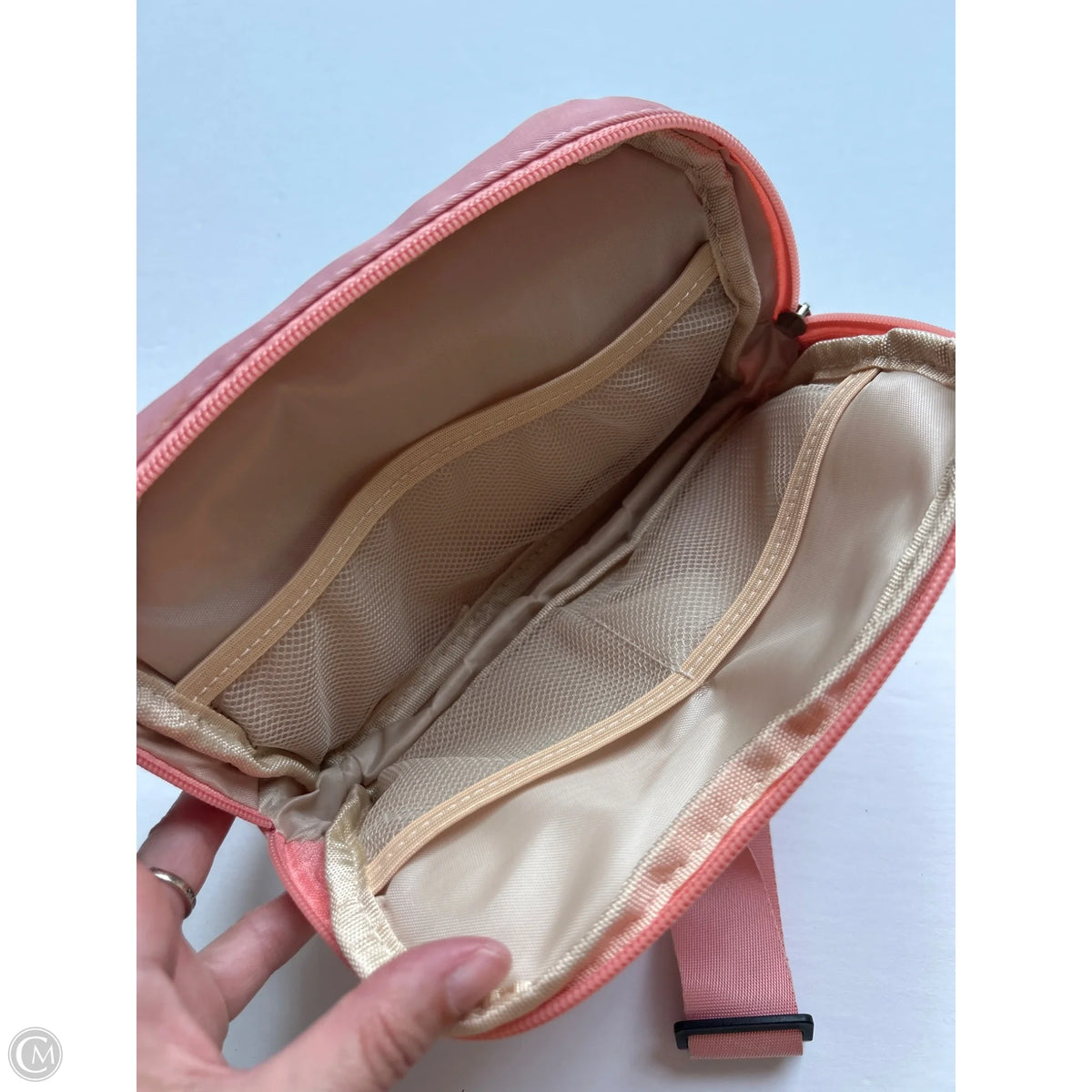 Belt Bag By Cmf, Size: Small