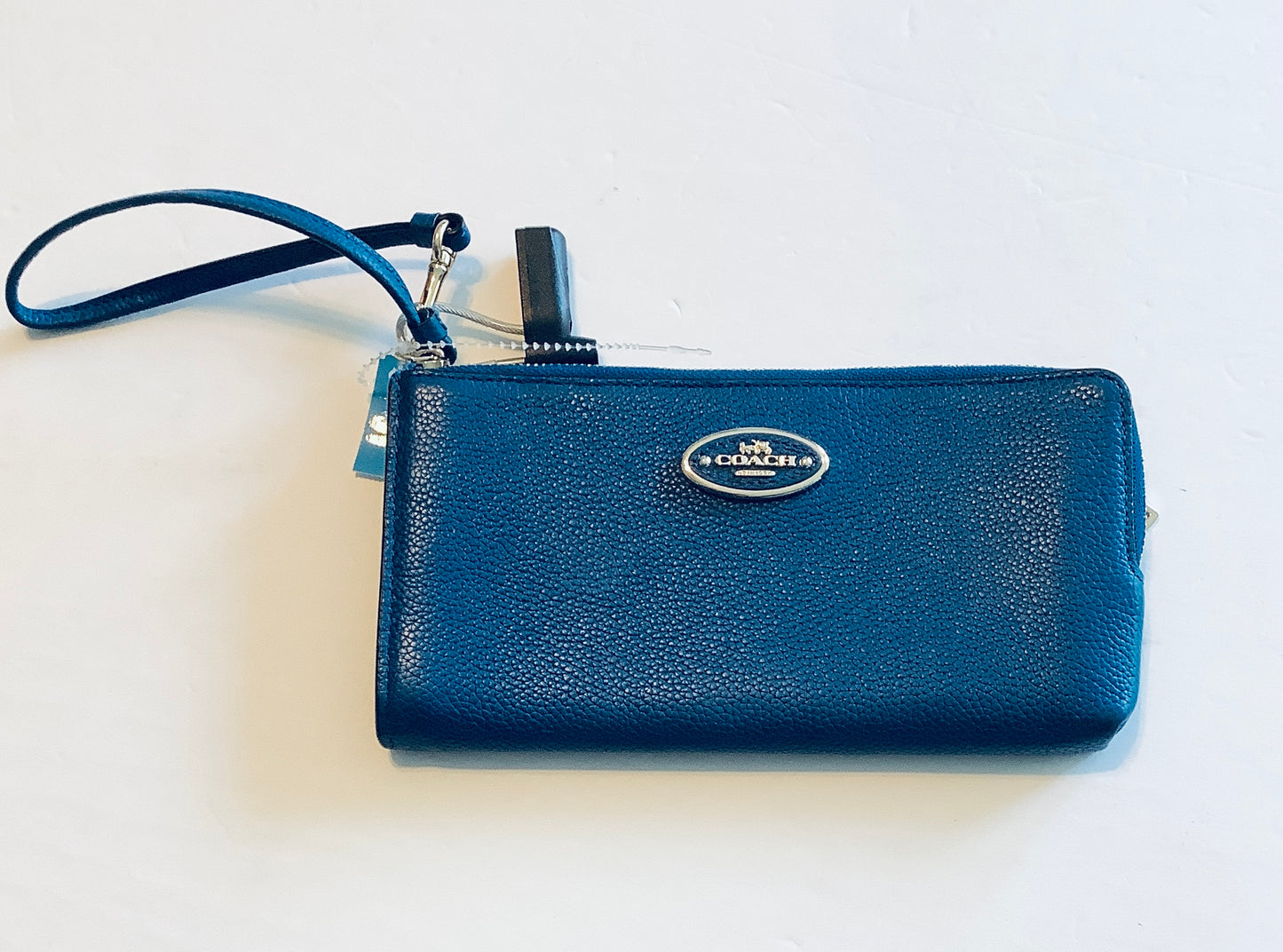 Wristlet Designer By Coach, Size: Medium