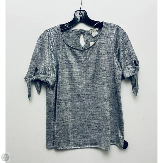 Top Short Sleeve By Cme In Silver, Size: L