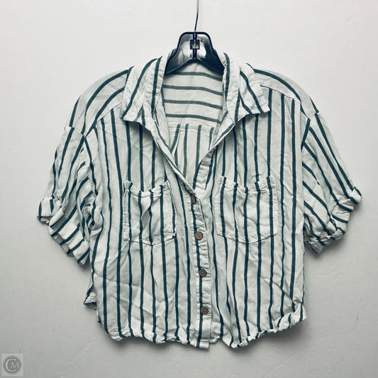 Top Short Sleeve By Velvet Heart In Striped Pattern, Size: L