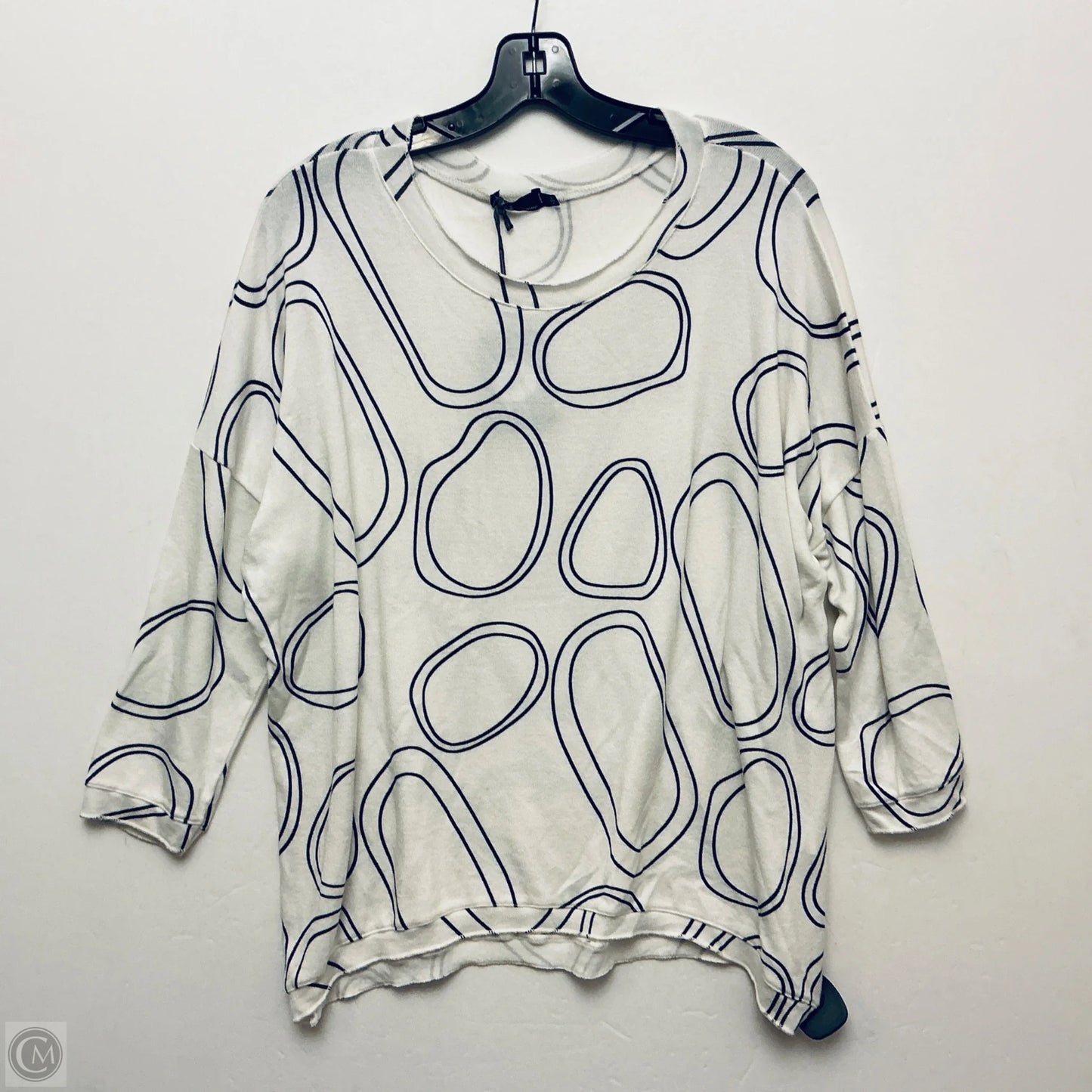 Sweater By Clothes Mentor In White, Size: S