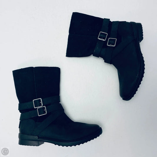 Boots Designer By Ugg In Black, Size: 7