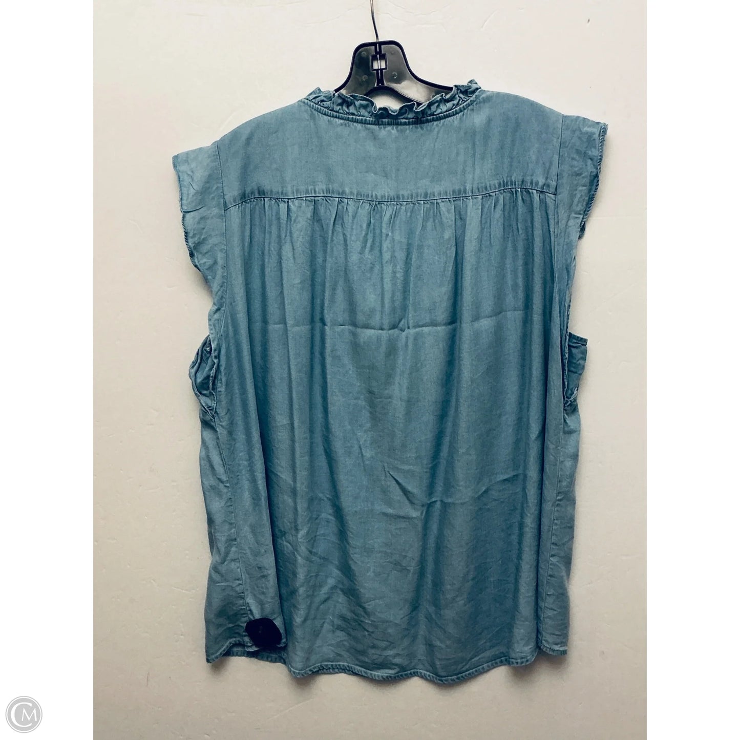 Top Sleeveless By Cato In Blue, Size: Xl