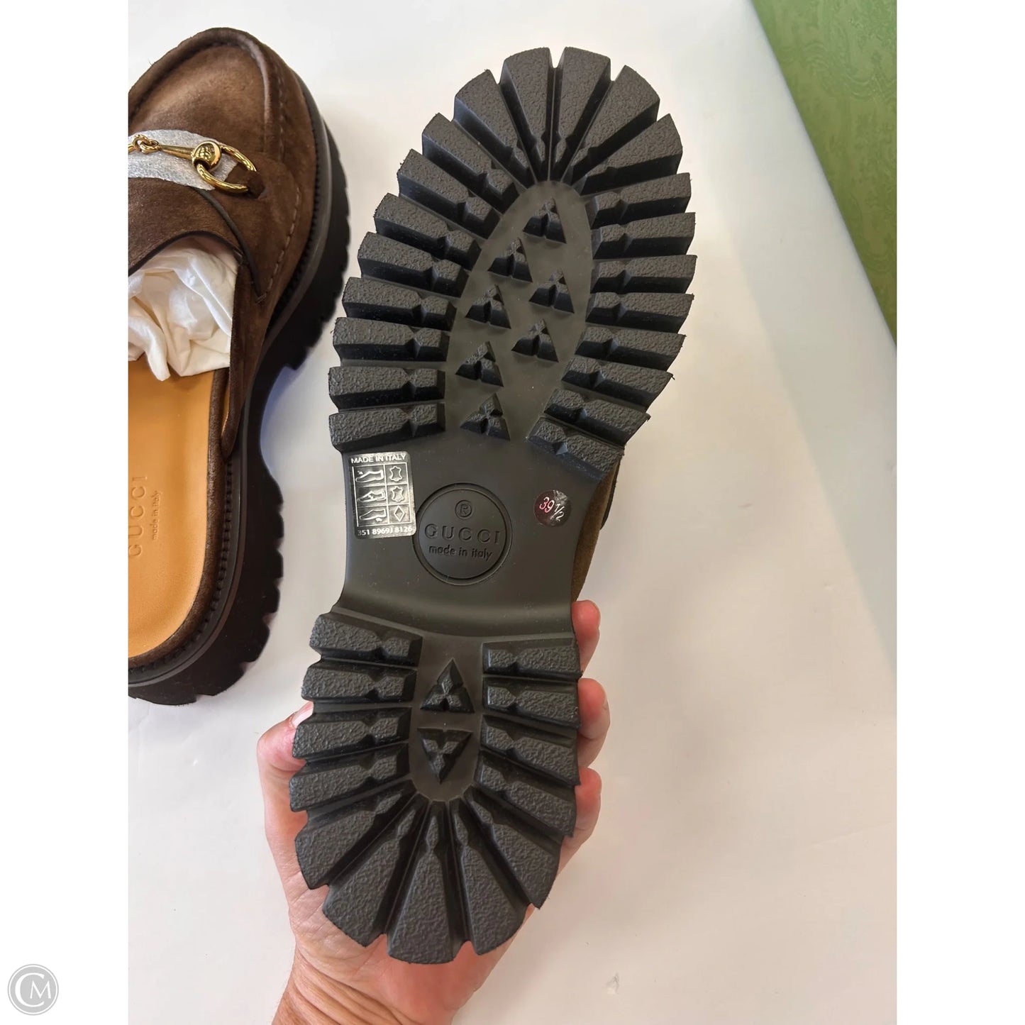 Shoes Luxury Designer By Gucci In Brown, Size: 9.5