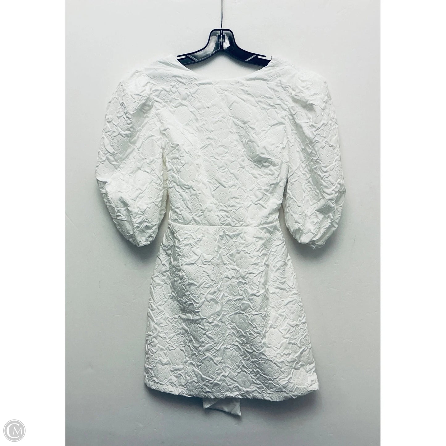 Dress Casual Short By Cme In White, Size: M