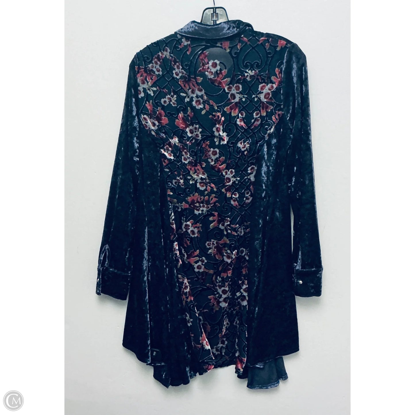 Tunic 3/4 Sleeve By Clothes Mentor In Purple, Size: S