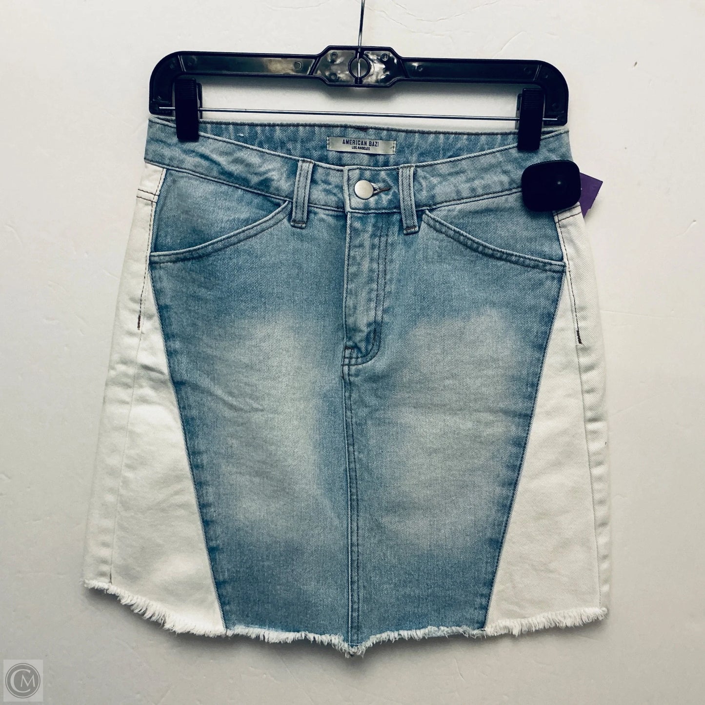 Skirt Mini & Short By American Bazi In Blue Denim, Size: 8