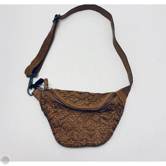 Belt Bag Leather By Cmb, Size: Medium