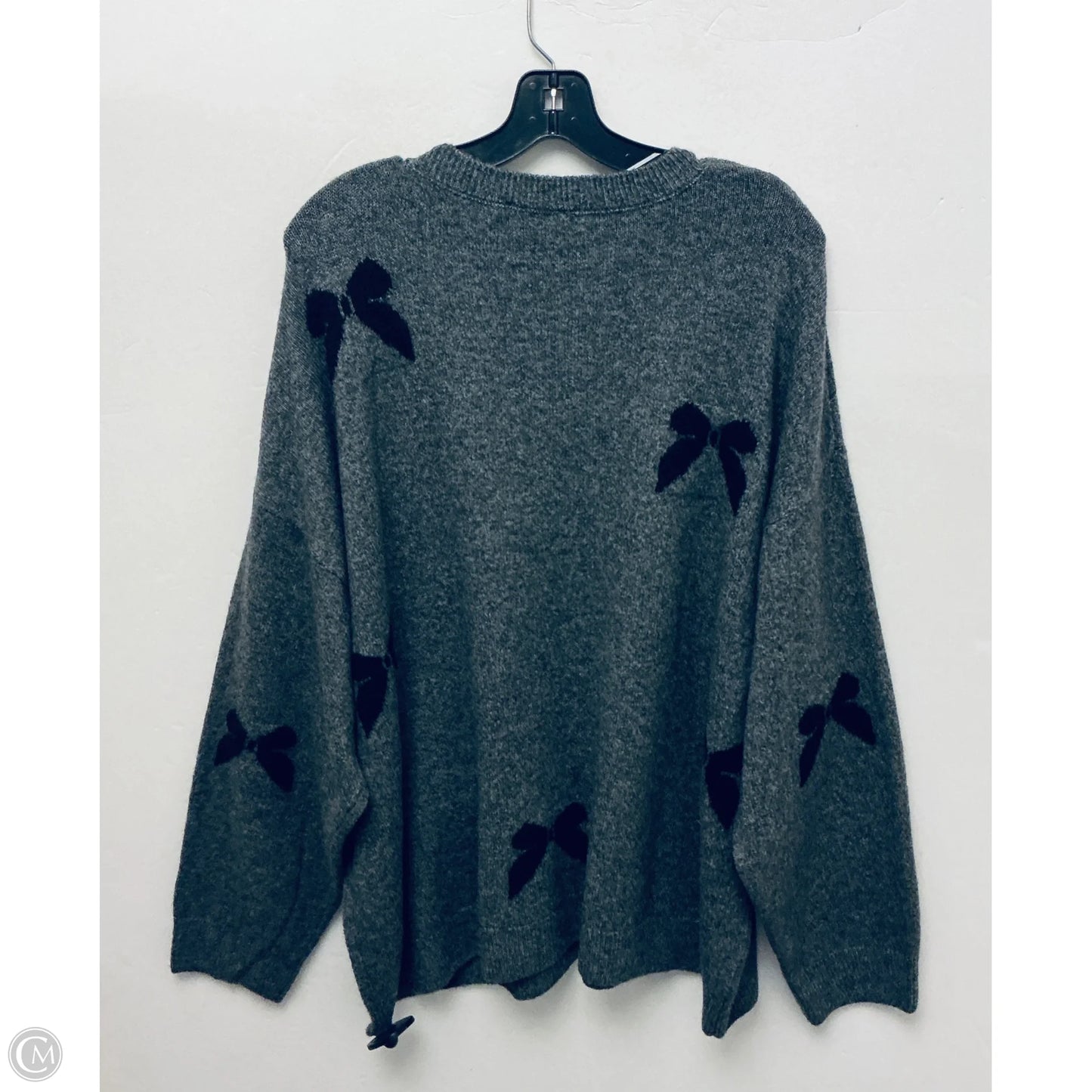 Sweater By Cece In Grey, Size: 3x
