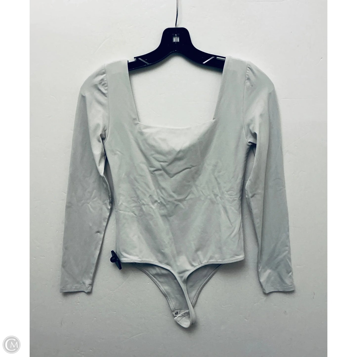 Top Long Sleeve By Babaton In Cream, Size: M