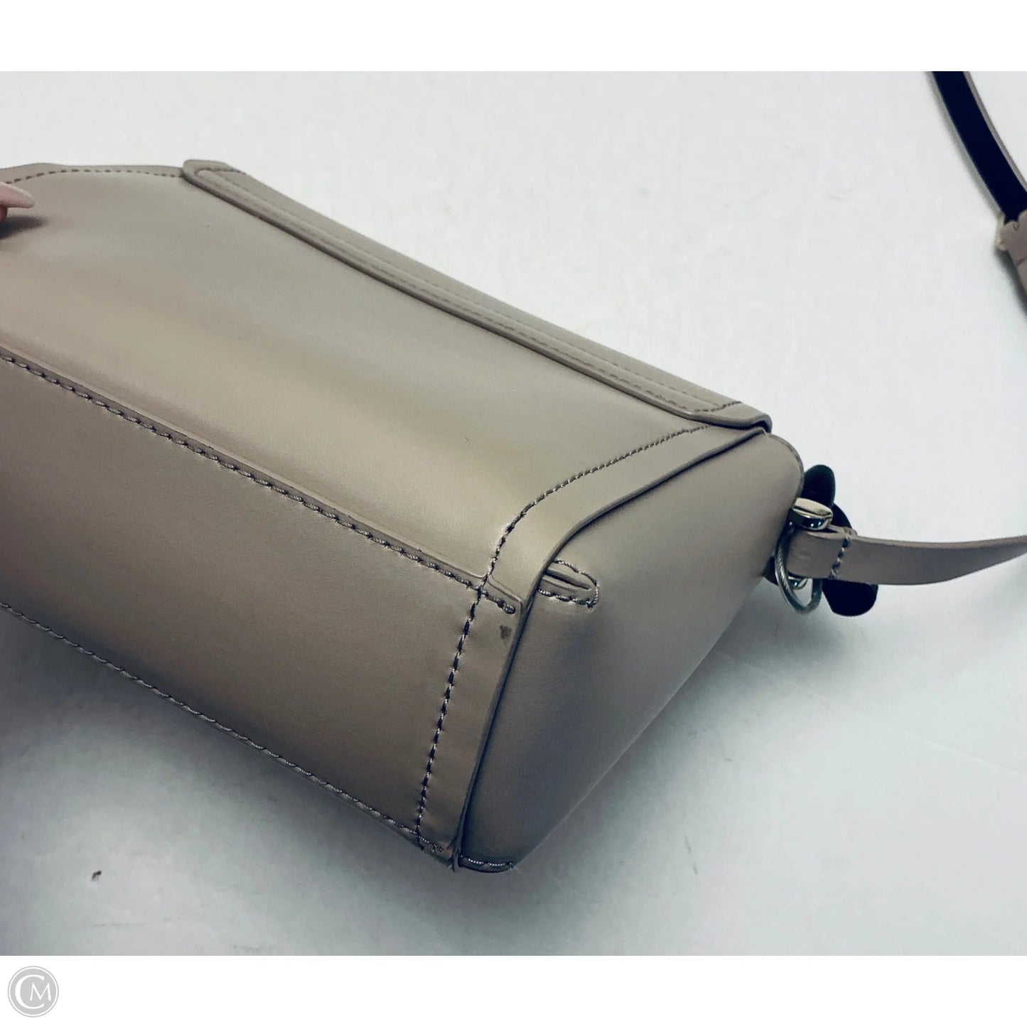 Crossbody Designer By Kate Spade, Size: Medium