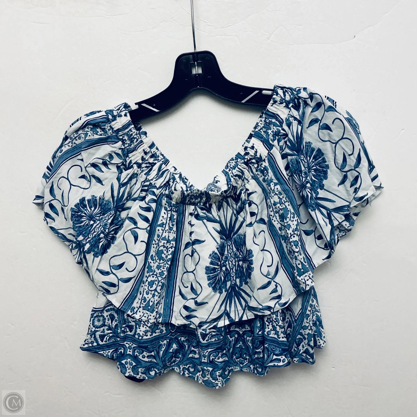 Top Short Sleeve By Clothes Mentor In Blue, Size: M